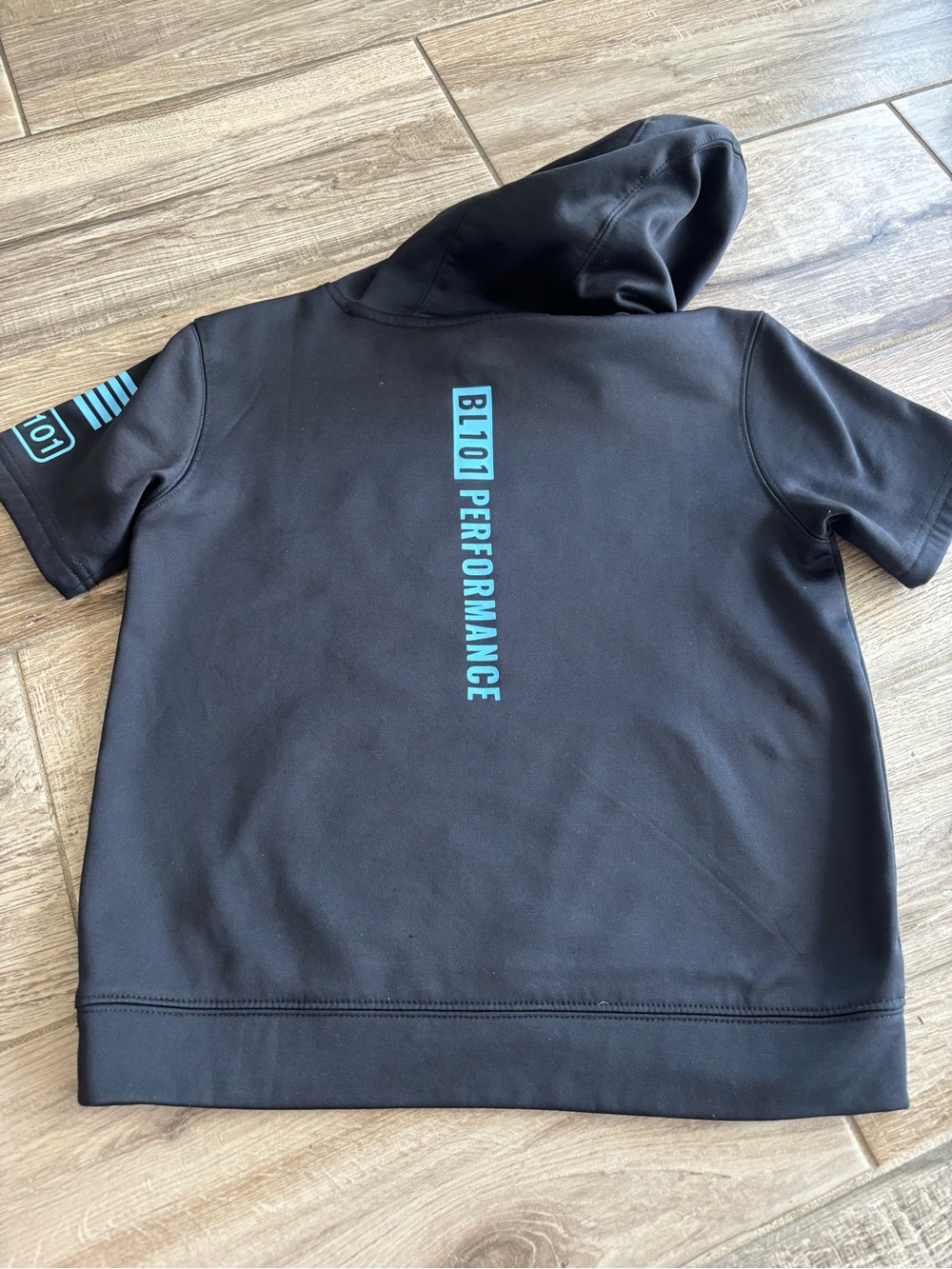 Kids Black Short-Sleeve Hoodie with Teal Logo size Youth Small - Picture 2 of 5